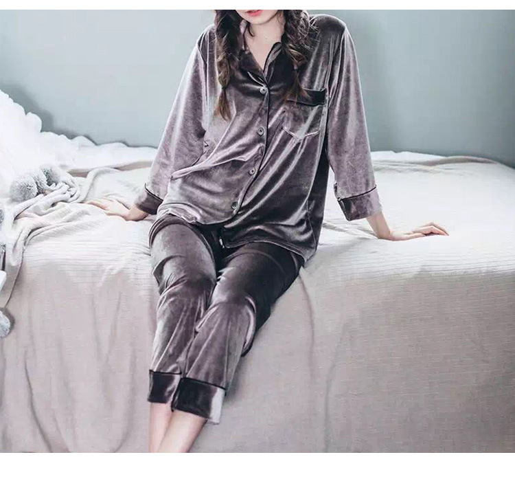 Couple Gold Velvet Long Sleeve Pajamas - Image 8