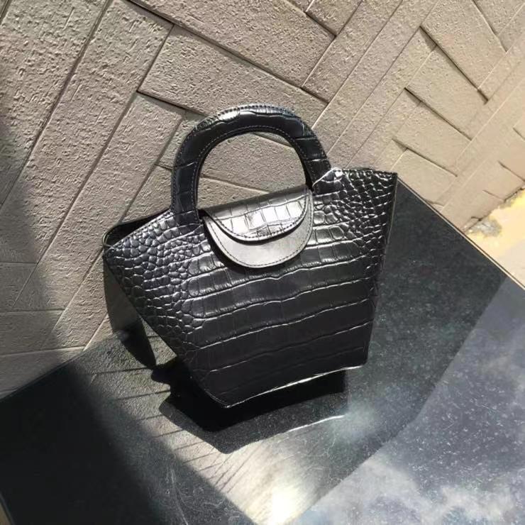 Women leather portable tote bucket bag crocodile pattern leather female bag shoulder messenger bag - Image 5