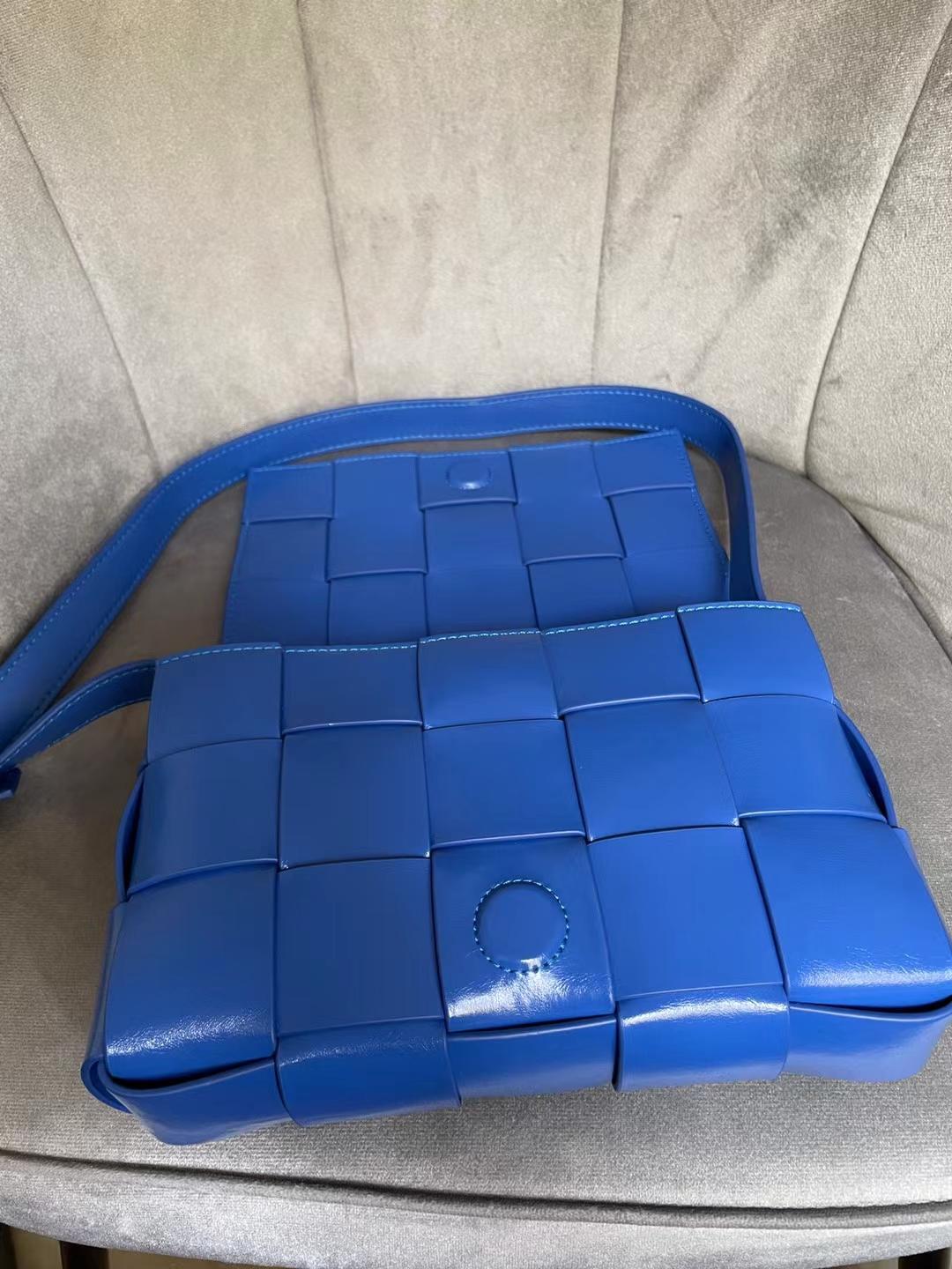 New fashion leather ladies handbag hand-woven messenger bag magnetic buckle bag cowhide Cross-body female bag - Image 4