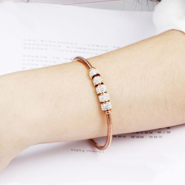 18K real gold plated clay crystal beaded stainless steel magnet buckle ladies bracelet